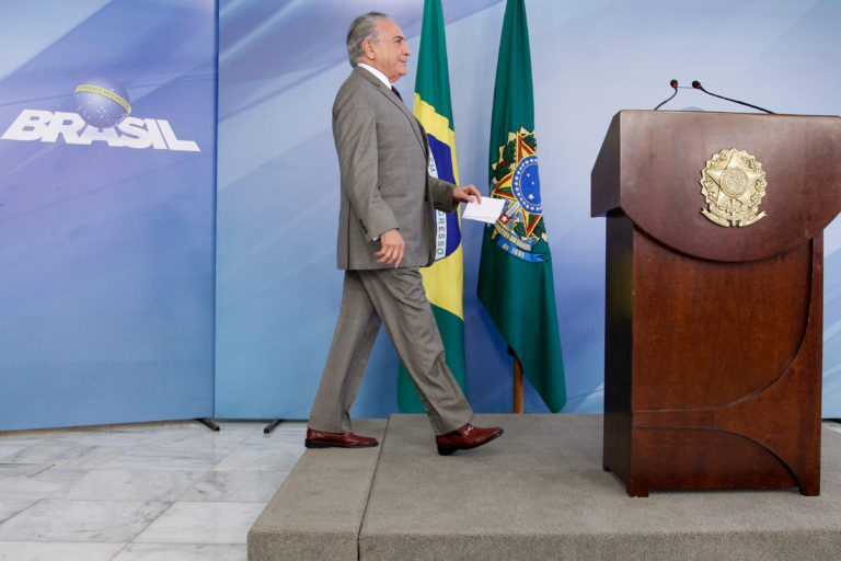 Temer censura reportagens do caso “Marcela Temer” com apoio da Justiça do DF