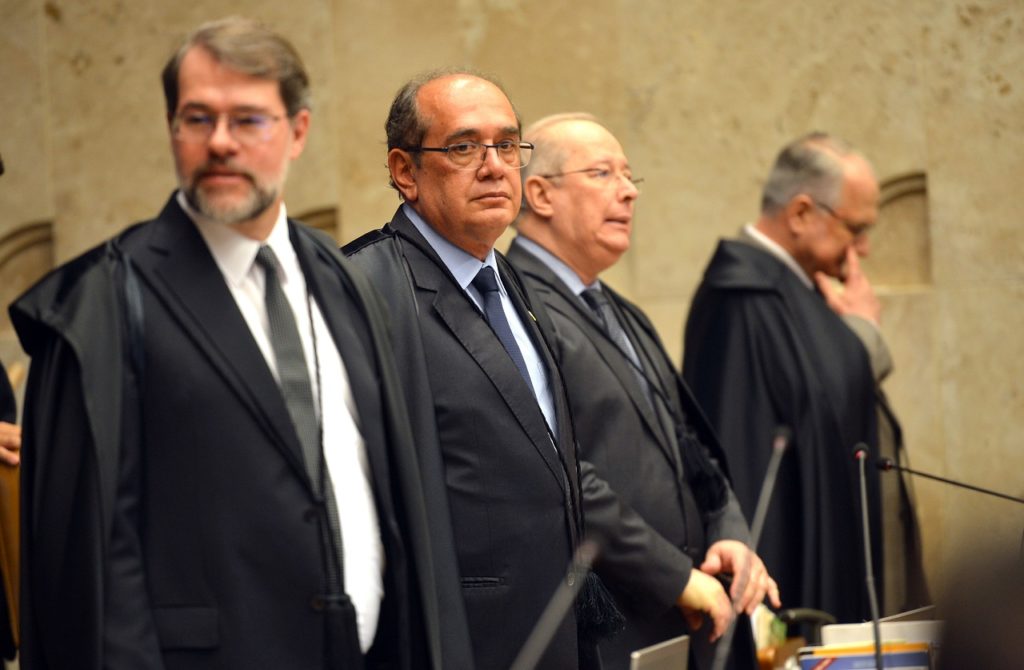 AC stfadiajulgamentodelula 04202016 6