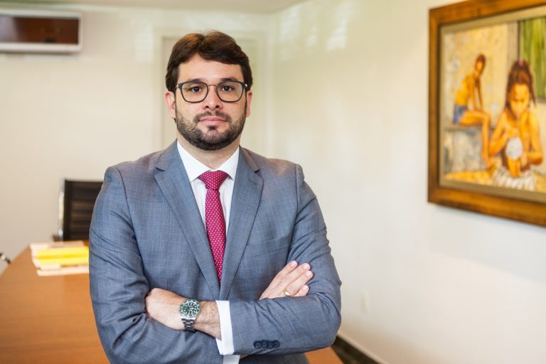 ESA-CE inova e traz curso “MIT MBA100” para advocacia cearense