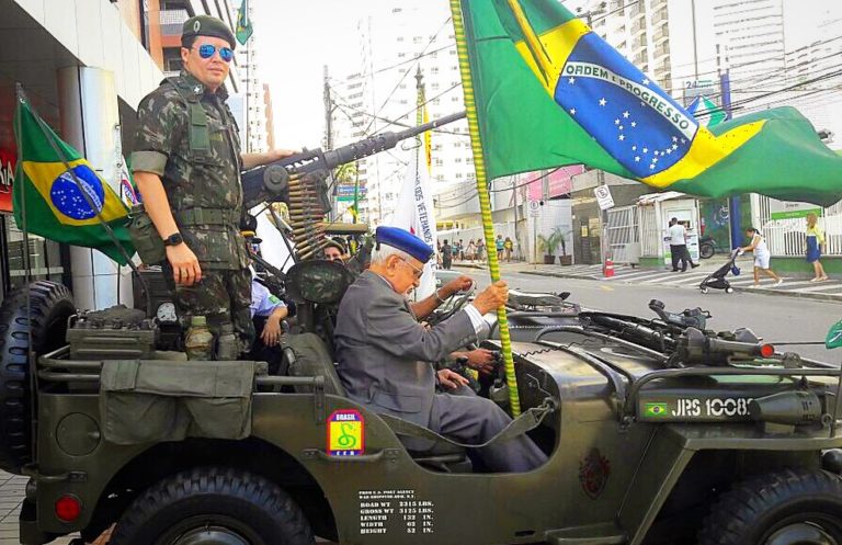 Desfile de 7 de Setembro reúne 3.500 militares em Fortaleza