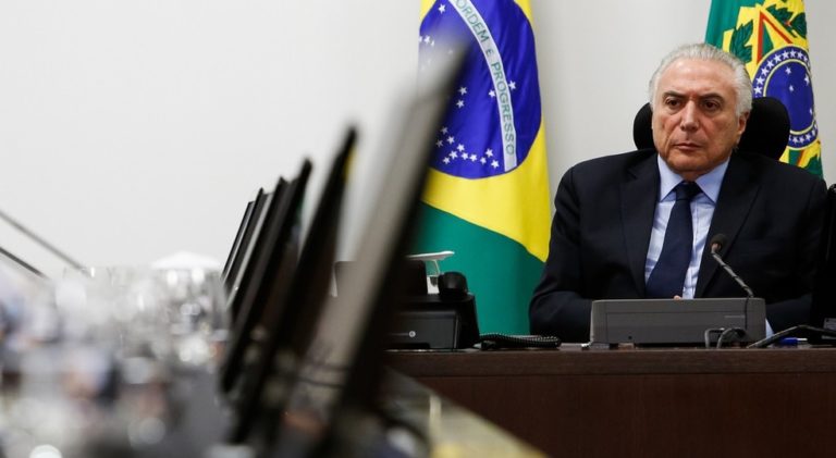 Boicote / Site pessoal do presidente Michel Temer é derrubado