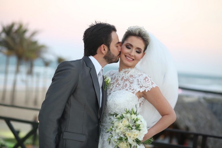 Clarissa & Renan – casamento esplêndido ao por-do-sol