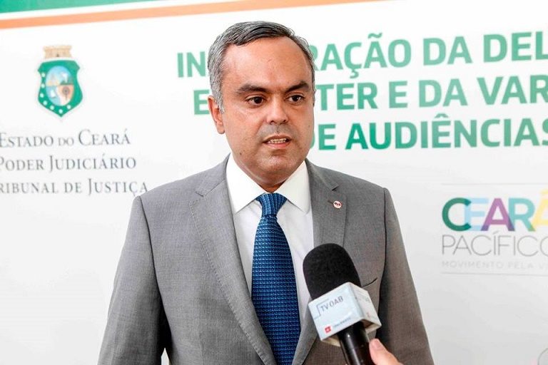 Editorial / Advogados acusam OAB-CE de omissão no Estado