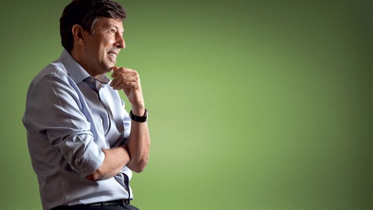 Eleições / “Vou cortar ministérios, jatinhos e a farra com dinheiro público”