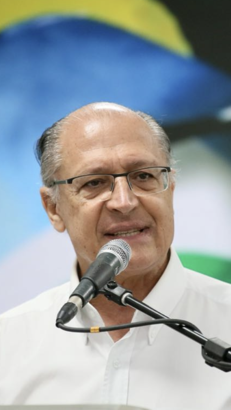 Eleições / “Alckmin tem que explicar é o roubo da merenda escolar em São Paulo”