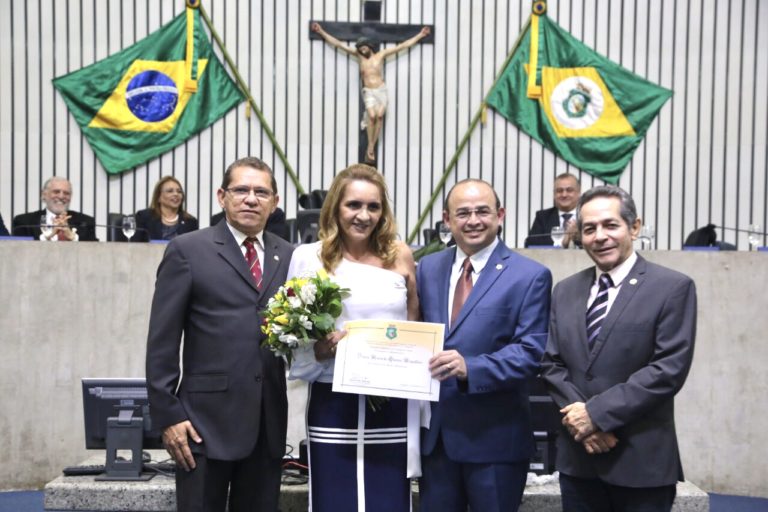 Assembleia Legislativa homenageia ‘Administradores cearenses’