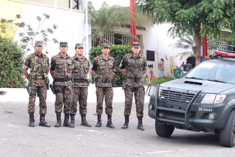 Eleições / Exército nas ruas do Ceará garante a segurança e coíbe compra de votos
