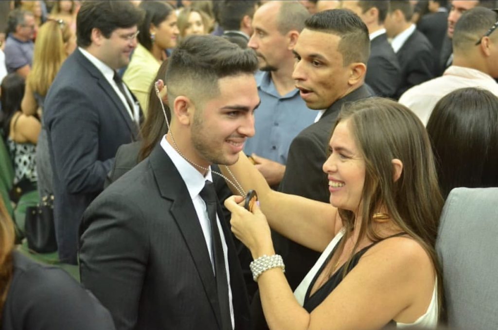 31C13C02 6741 437A 8C9B D59E19E090AE