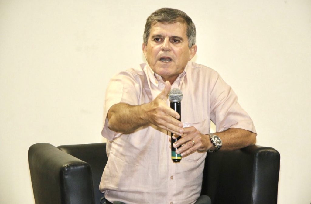 73330BB4 DA6C 4E39 9DAC 92204D4BAF0F