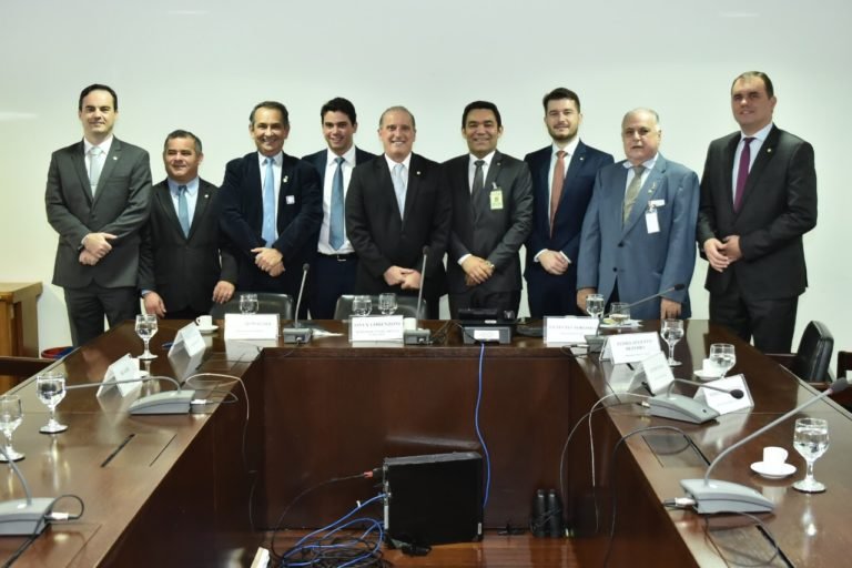 Grupo G8 dialoga com governo e garante continuidade do BNB