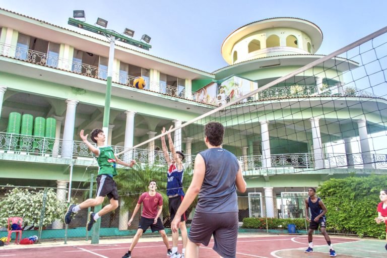 Após anos sem pagar taxa da Marinha, Náutico perde licença