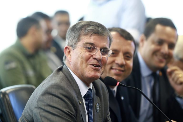 Secretário Nacional de Segurança, general Theophilo receberá Título de Cidadão de Fortaleza