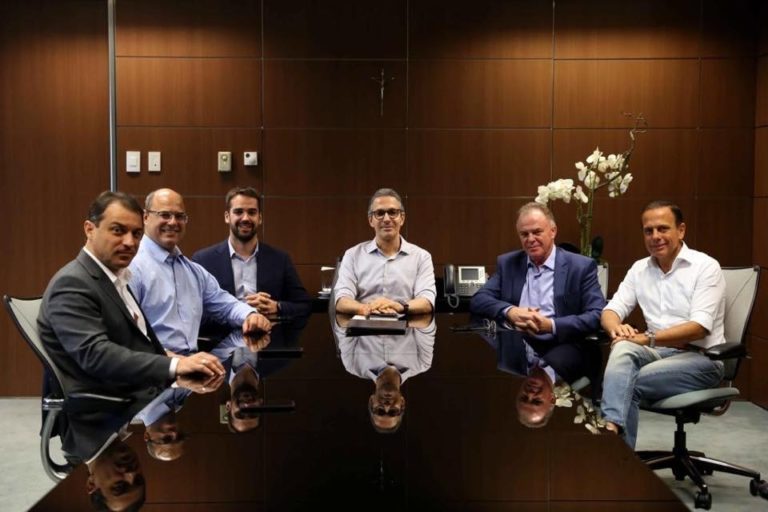 Na contramão de Camilo, governadores do Sul anunciam apoio ao pacote de reformas de Bolsonaro