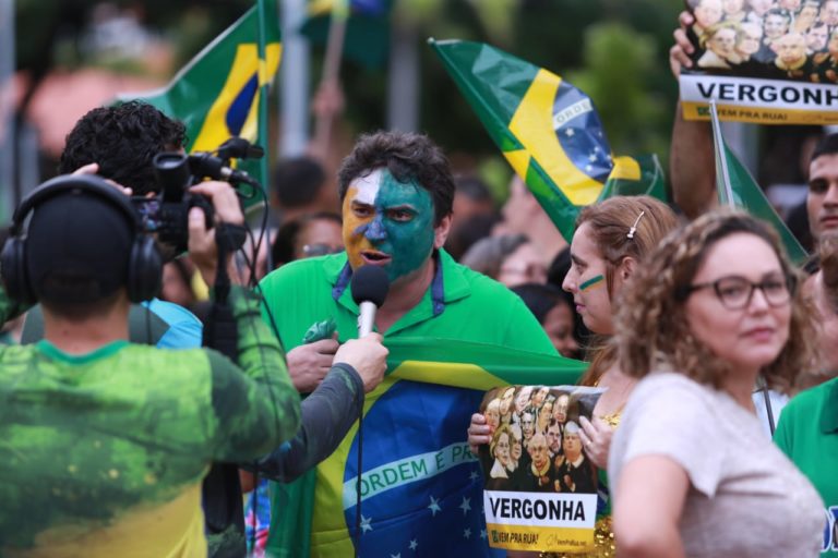 Ceará tem domingo de manifestações e protestos em Fortaleza