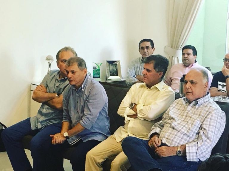 “É decepcionante um governador do PT fazer uma desgraça dessa com seu Estado”, diz Roberto Pessoa