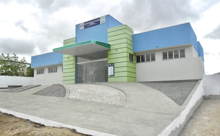 Construídas nos últimos dois anos, (UBSs) seguem abandonadas e sem uso no interior do Estado