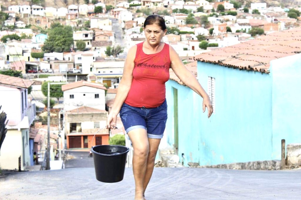 14B5E69A 26B3 48F1 9F92 BB496125DDF9