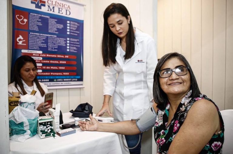 OAB-CE comemora mês das Mães com atendimento para advocacia e sociedade