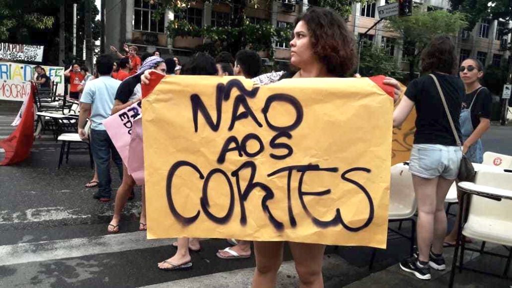 F6A46580 5239 4427 B1D5 3234F40B562D