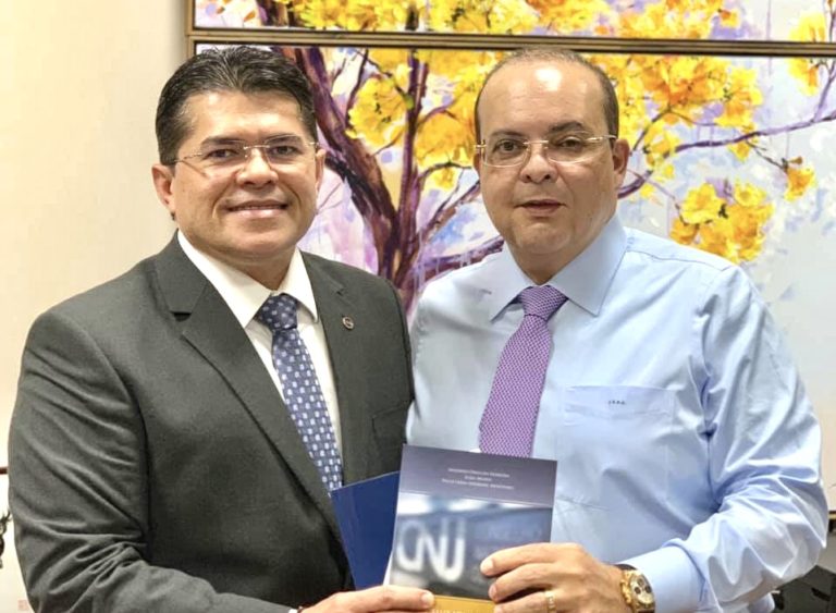 Advogado cearense assume Casa Civil do Distrito Federal