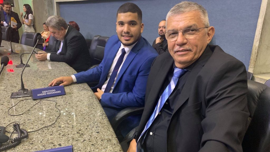 cropped 6FD47F1B B8A3 4E1E 9B5D 28BD7FDE0282