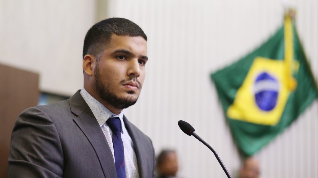 cropped A097B663 CEAB 42BB A9B0 E27B02FA8FBA