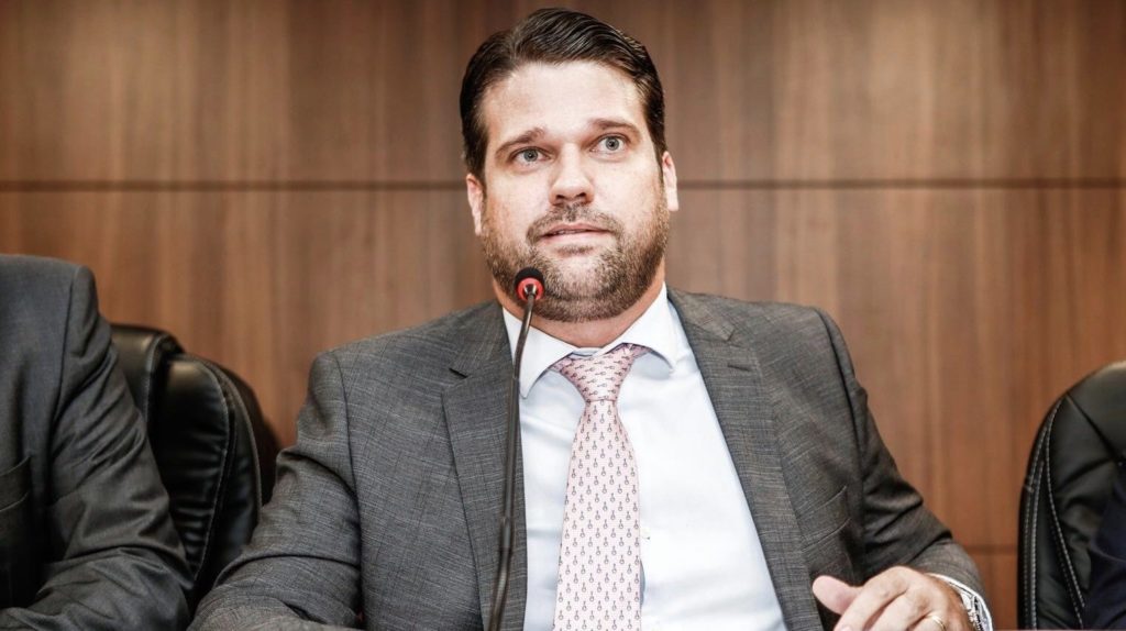 cropped 6F41C07E F2A5 4E08 B006 7E69E587CA9A 1