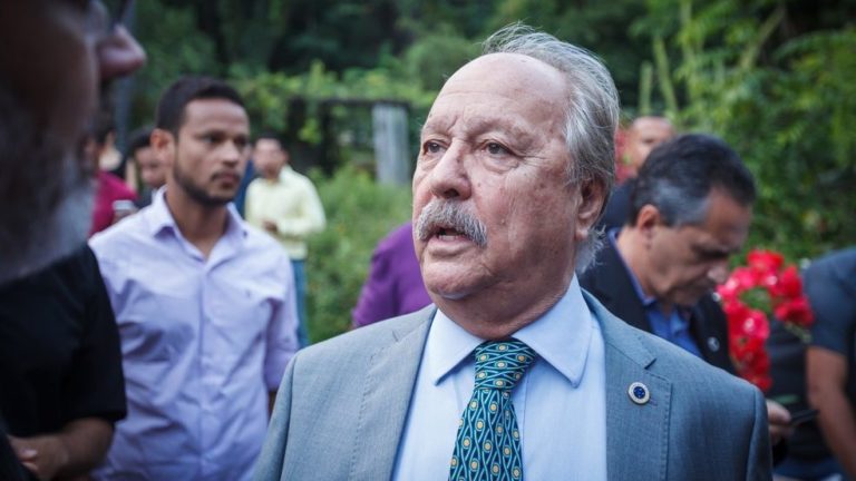 Cruzeiro é alvo de operação após denúncias de falsificação de documentos, ideológica e lavagem de dinheiro