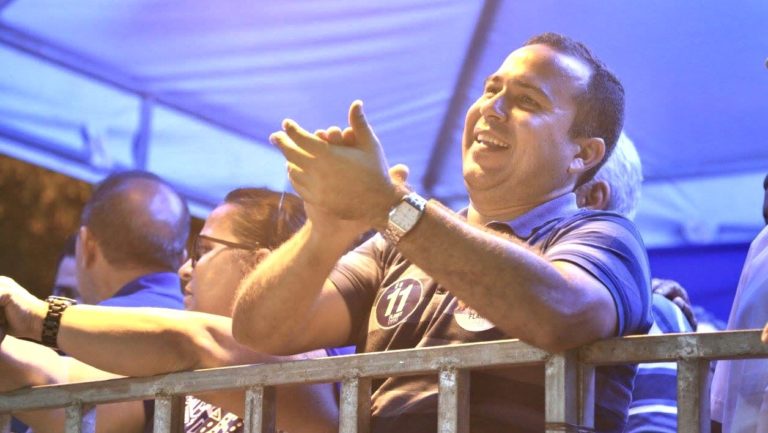 STJ determina volta de prefeito cassado, por perseguição política, ao cargo em Pacajus-Ce