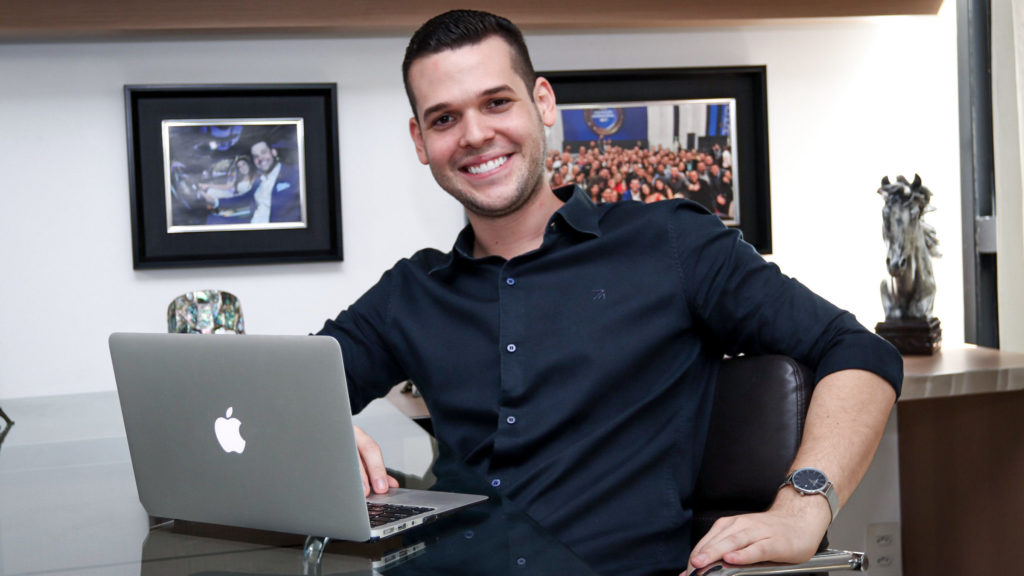 cropped LRM EXPORT 721726382067 20190726 184837261 1