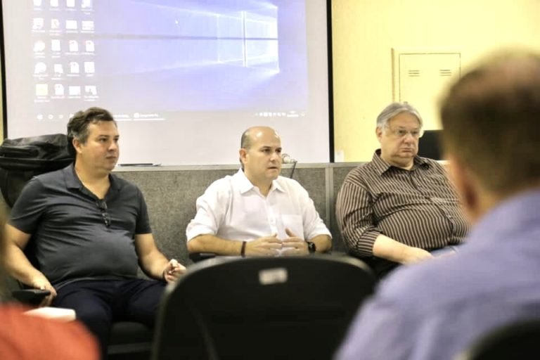 Prefeito Roberto Cláudio ameniza responsabilidade sobre tragédia em desabamento de edifício