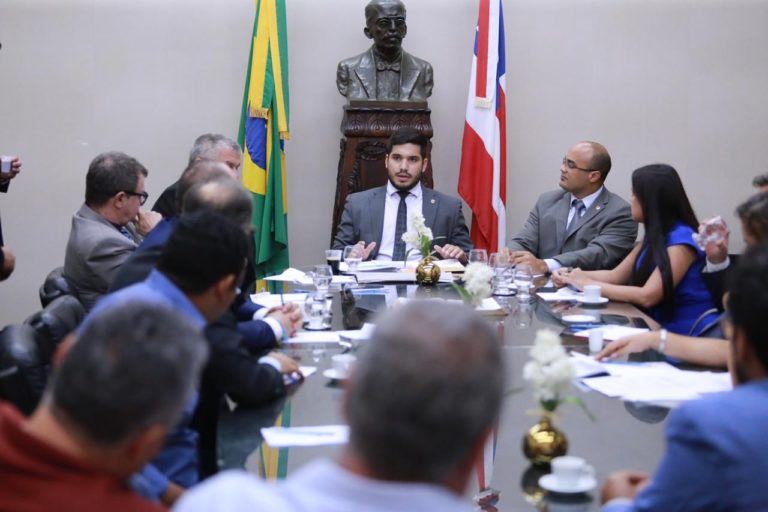 Deputado cearense reúne parlamentares nordestinos em apoio a Bolsonaro em novo partido (Aliança)