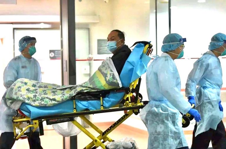 Suspeita de coronavírus chega ao Brasil, mulher de 22 anos é internada em Belo Horizonte