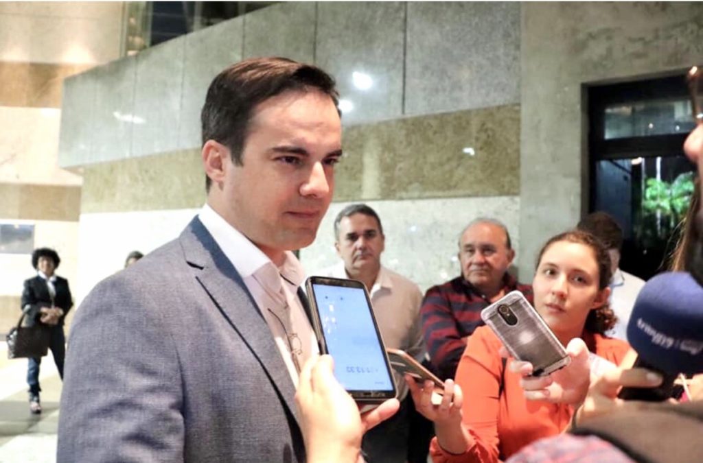 DDA760F9 2DCA 4790 AA6E 8447F73E2534