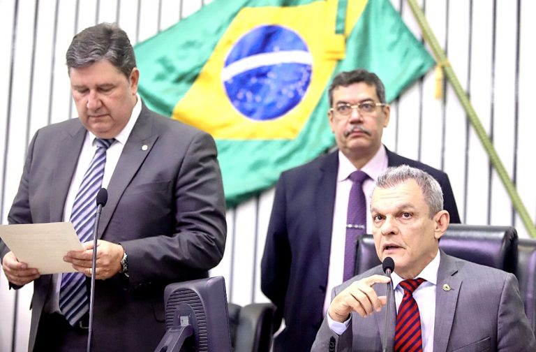 Base do governo na Assembleia tenta criar CPI para investigar associações ligadas à militares