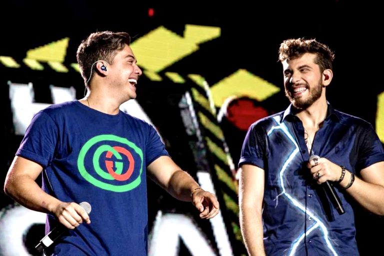 Aos olhos do TCE-CE, prefeitos ignoram crise financeira e abrem cofres públicos para triplicar gastos com Carnaval