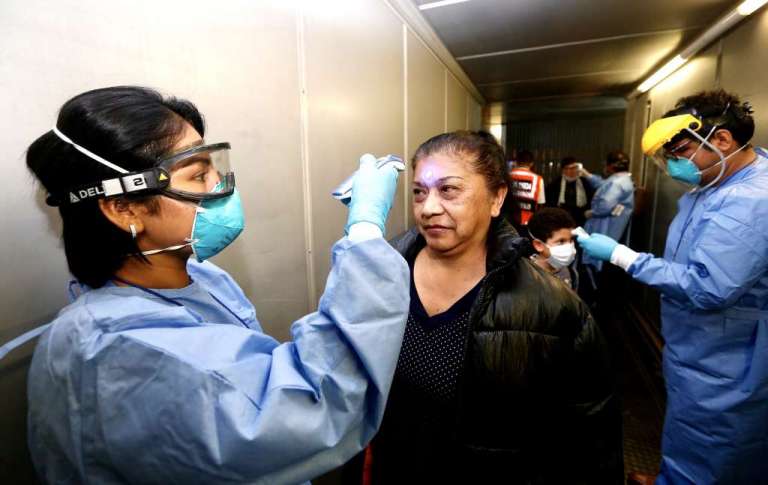 Promotora notifica planos de saúde para que realizem teste do novo coronavírus no Ceará