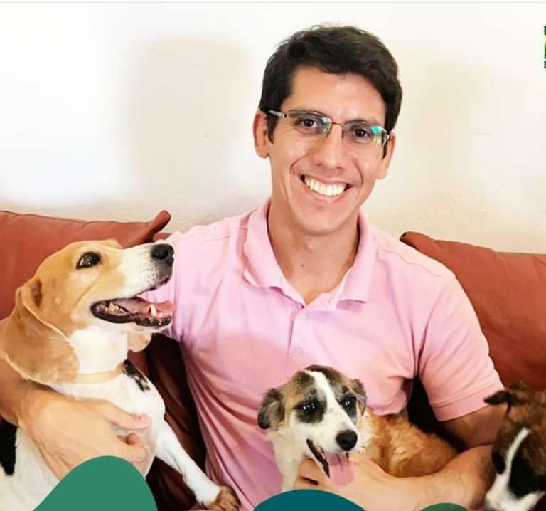 Defensor dos animais, Marcel Girão doará, com recursos próprios, 1 tonelada de ração para animais que estão morrendo de fome nas ruas de Fortaleza, em meio ao surto do coronavírus
