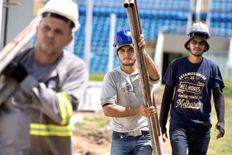 Após conflito judicial, TJ-CE autoriza contrato entre associação e prefeitura para hospital de campanha no PV