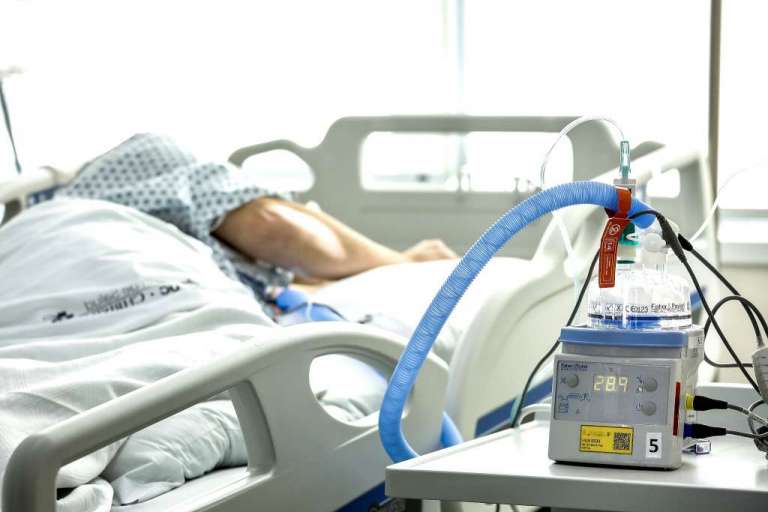 Pela primeira vez, oficialmente, Ceará apresenta menor taxa de contágio do País e estabiliza curva de infecção do coronavírus