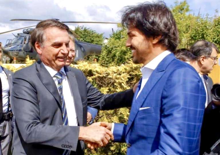 Bolsonaro recria ministério das comunicações para cumprir acordo com o chamado ‘Centrão’