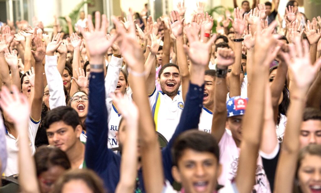 07C9797C DAA2 4E8B AEAE 20E1D90D351E