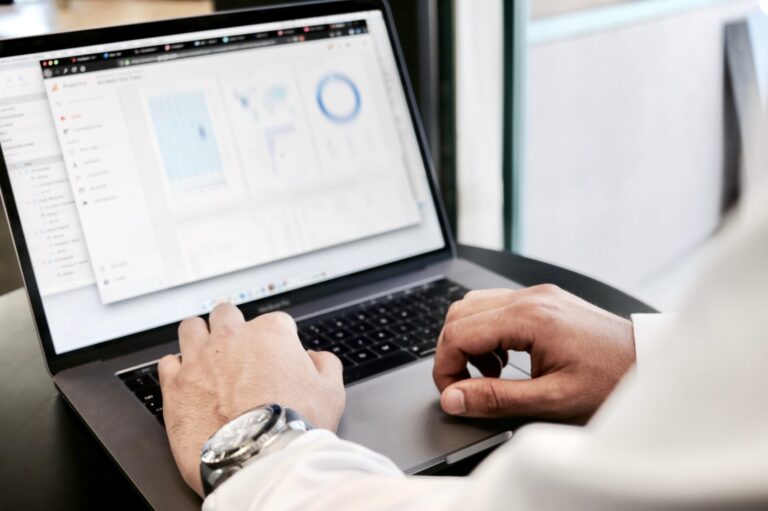 Fecomércio cria plataforma digital para impulsionar vendas online para comerciantes e consumidores