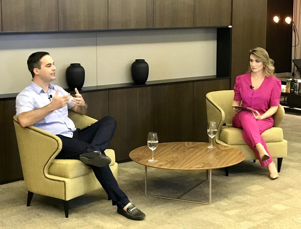 798DF5BF 0500 463F BA3D 6EFCAEC2455F