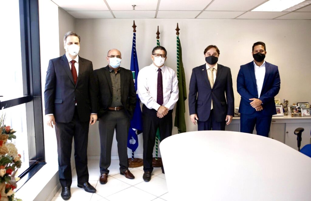 1869948B 8D37 4F70 92CA 7C0F643760F1