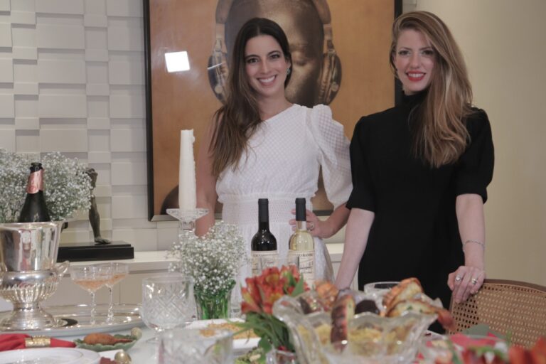 Ticiana Barreira e Raquel Macedo dão dicas sobre como servir e receber neste natal