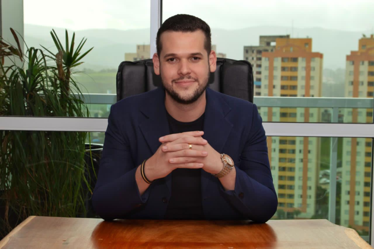 Hygor Guerreiro, especialista em construção financiada, explica como escolher uma construtora e evitar surpresas em 2021