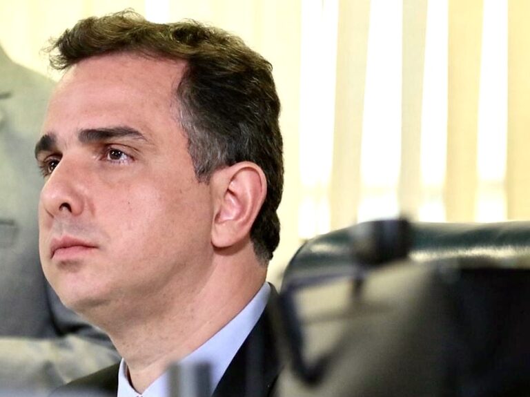 Rodrigo Pacheco (DEM) é eleito presidente do Senado Federal