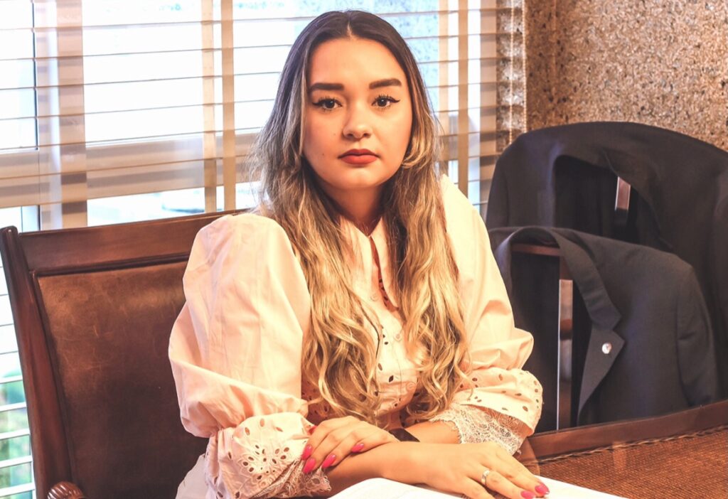 ABDCFE01 B845 4EDB ACF1 109F4A9AA89E