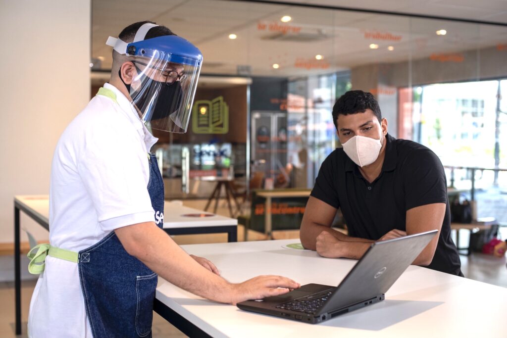 725B3838 CE8A 4671 82A1 DF212917FC11